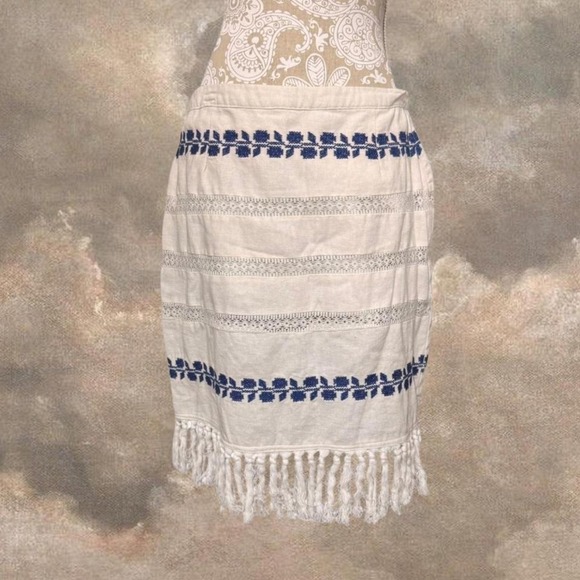 For Cynthia Boho Fringe Skirt L Beige Blue Embroidered Tassel Hem Festival Vibe - Picture 1 of 7